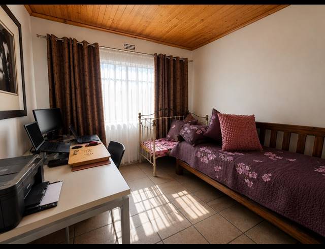 3 BEDROOM HOUSE FOR SALE IN THREE RIVERS